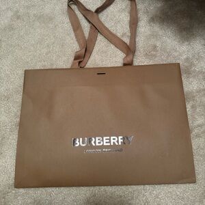 Burberry paper bag